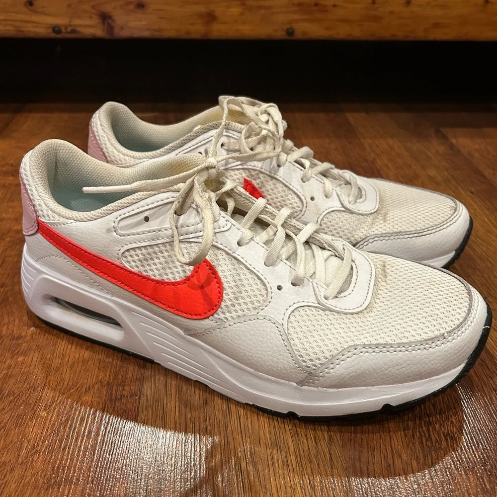 Nike Women Air Max SC -White Crimson Pink Size 9 Sneaker Athletic Shoe